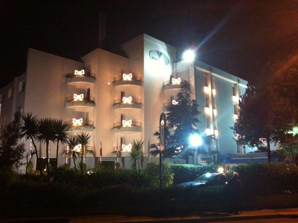 Vittoria Parc Hotel Bari Exterior photo